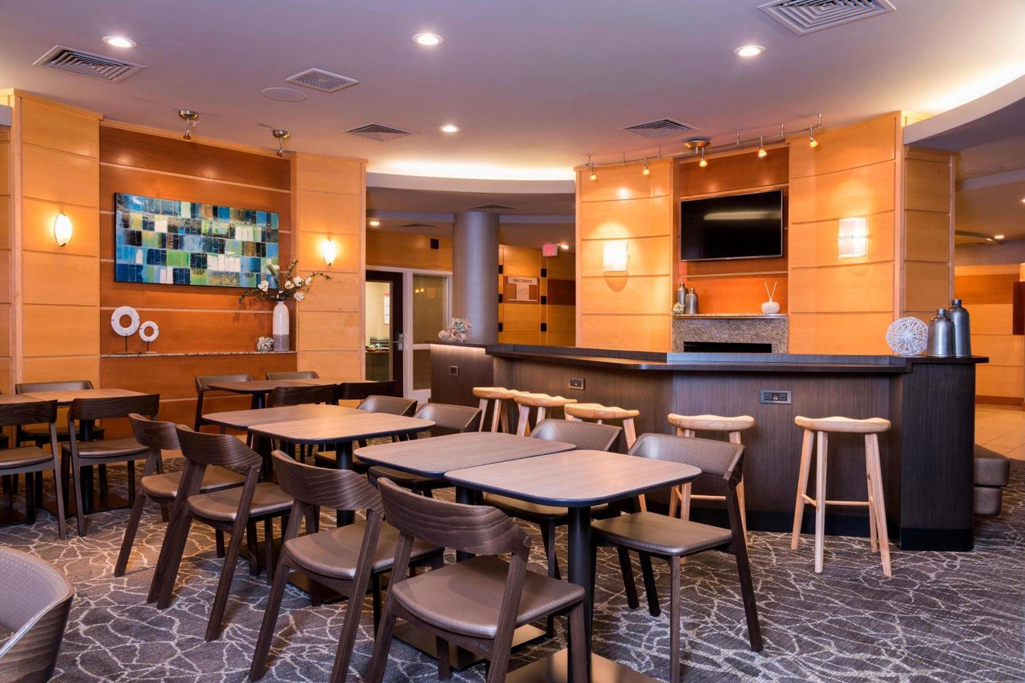 Springhill Suites Midland Exterior photo